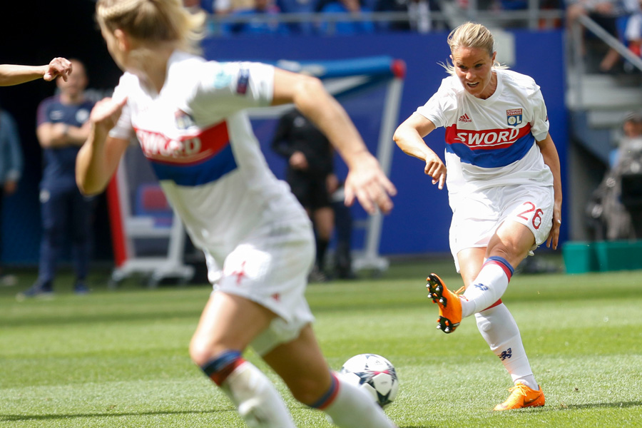 Demographic analysis of the five major women's football leagues