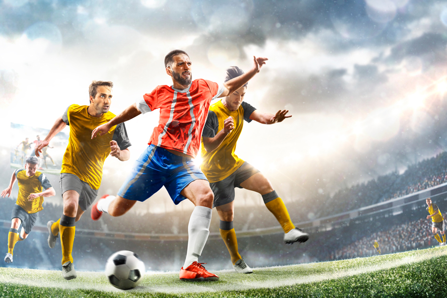 Styles de jeu offensifs dans le football mondial