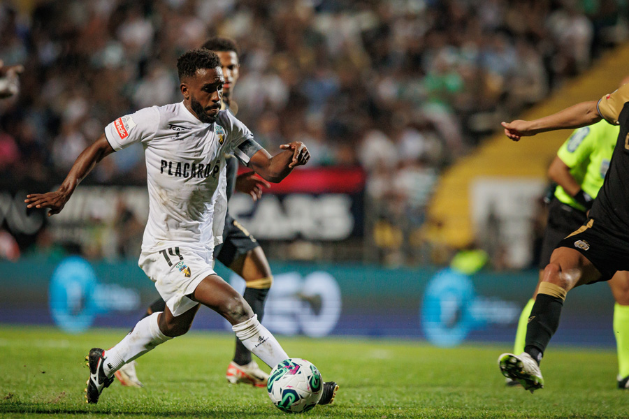 Direct play index: from Farense to Manchester City